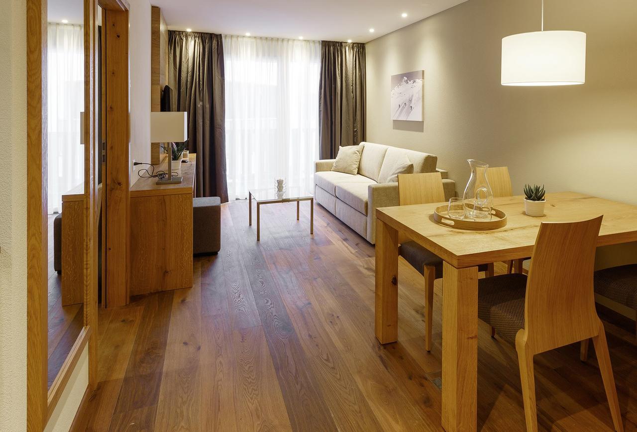 Hotel Crown Andermatt Buitenkant foto
